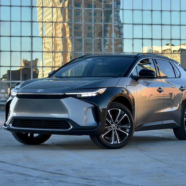 2023-Toyota-bZ4X-front-three-qua