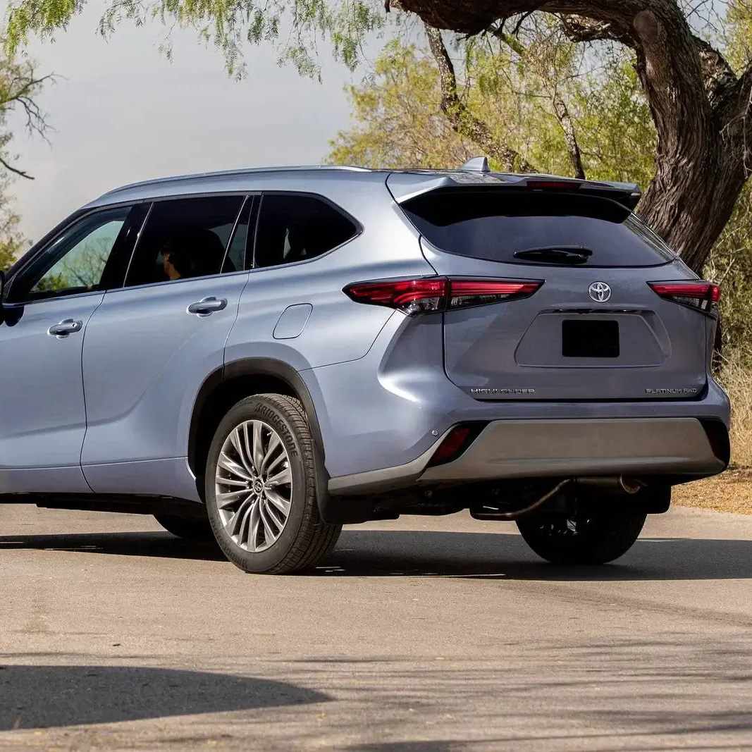2023_toyota_highlander_4dr-suv_p