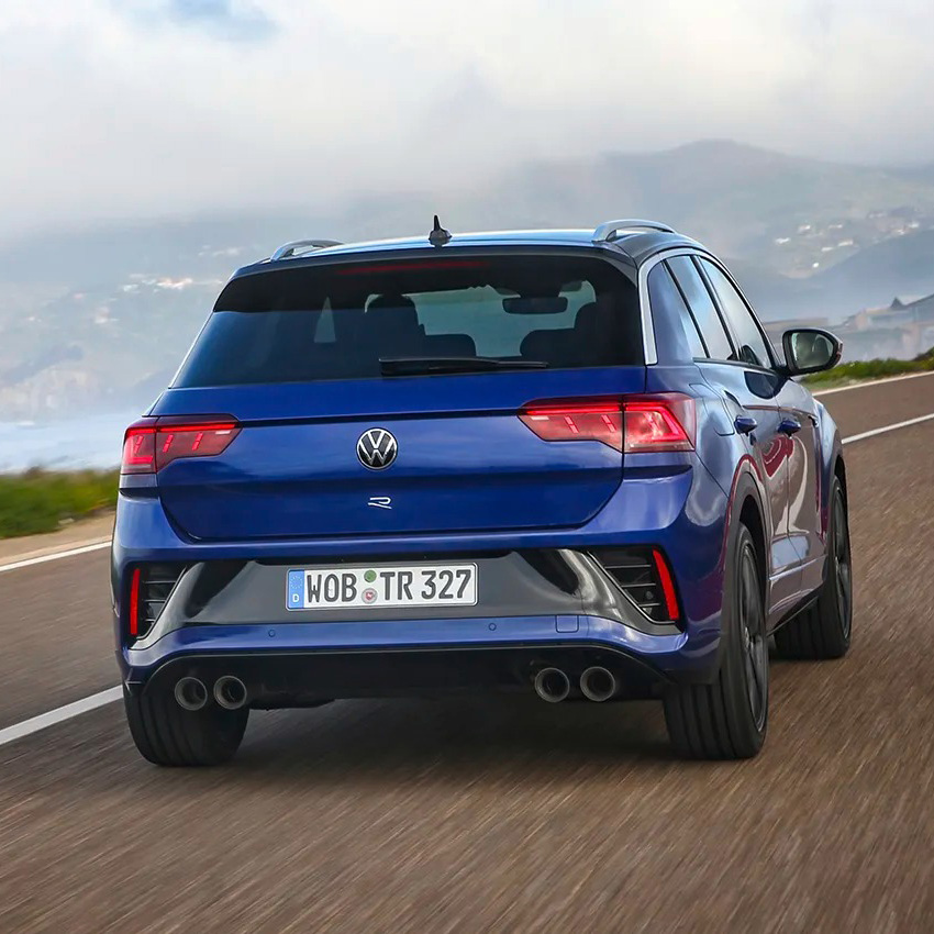 AutomobileFa-VW-T-Roc-13-1403091